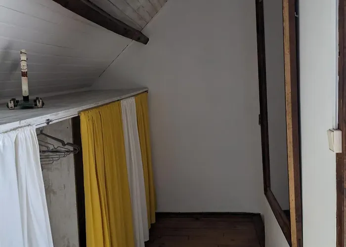 La Maison Du Bas بيت للعطل Crasville (Manche)